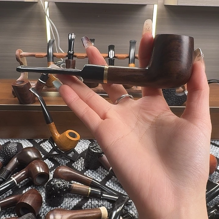 大叶紫檀（黑酸枝木类）