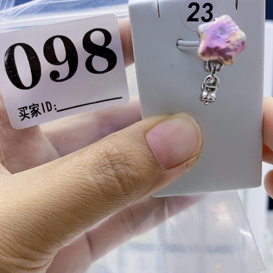 钛钢颈饰淡水珍珠