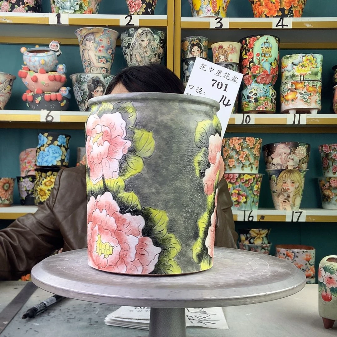 陶景德镇手工花盆701