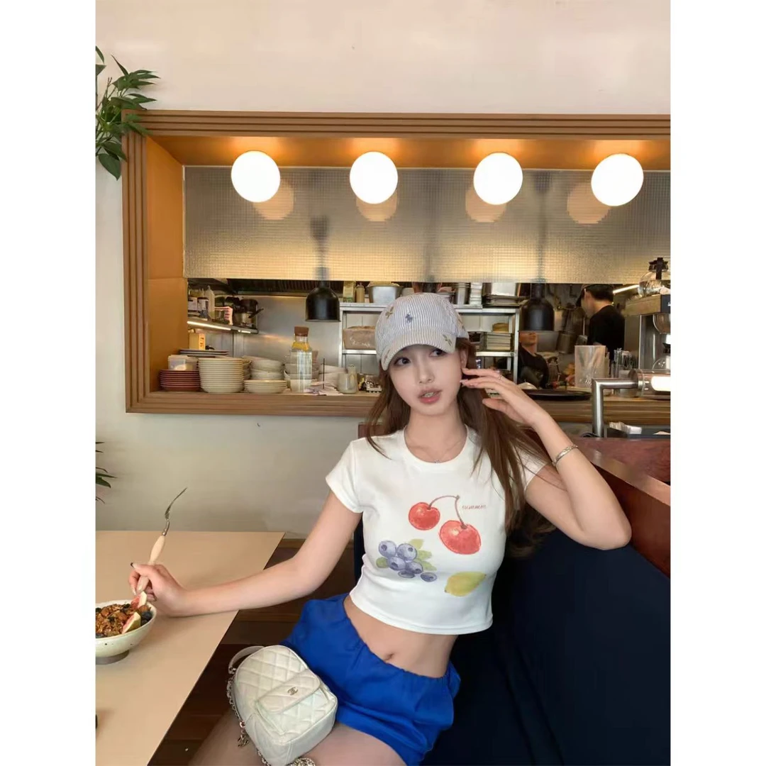 曼曼【趣味果园~】圆领卡通印花短袖T恤女