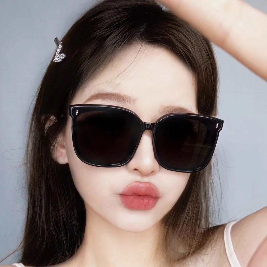 韩版墨镜女新款户外显瘦百搭高级感开车专用太阳眼镜可爱太阳镜