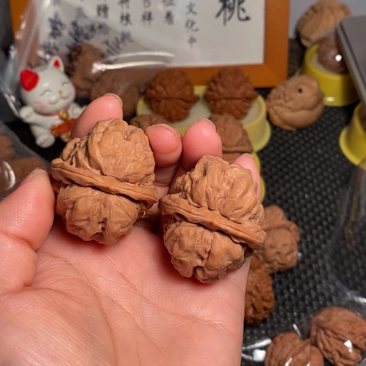 乌***茶文玩核桃把件39蛤蟆头