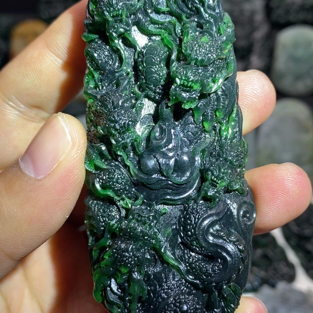 未镶嵌定制翡翠天然翡翠A货九龙护主