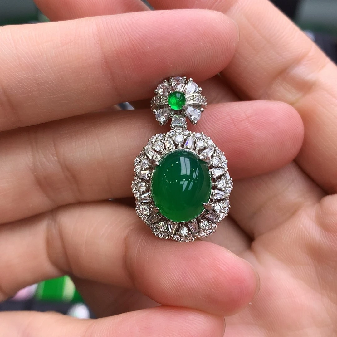 玛瑙/玉髓吊坠未镶嵌