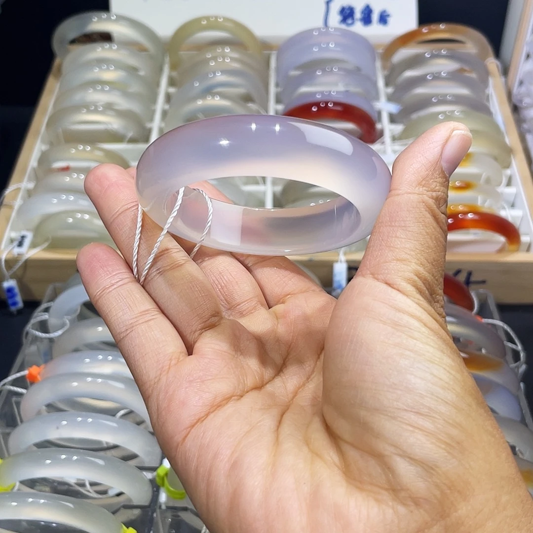 子***墨玛瑙/玉髓未镶嵌手镯