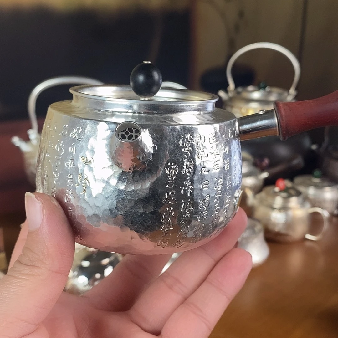 M***文手工制作紫铜壶工艺