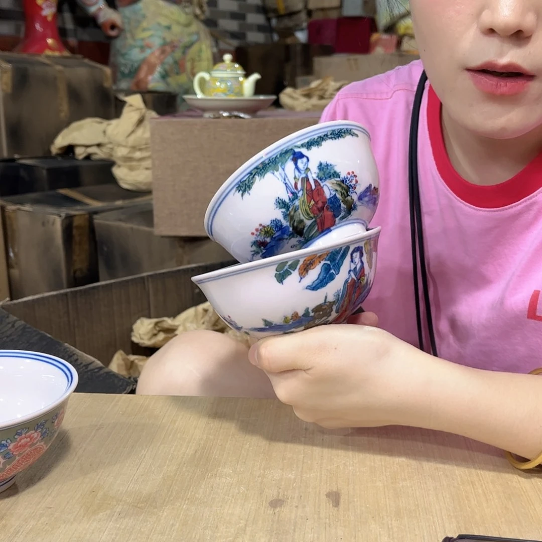 摆件/////景德镇陶瓷瓷器。2个。