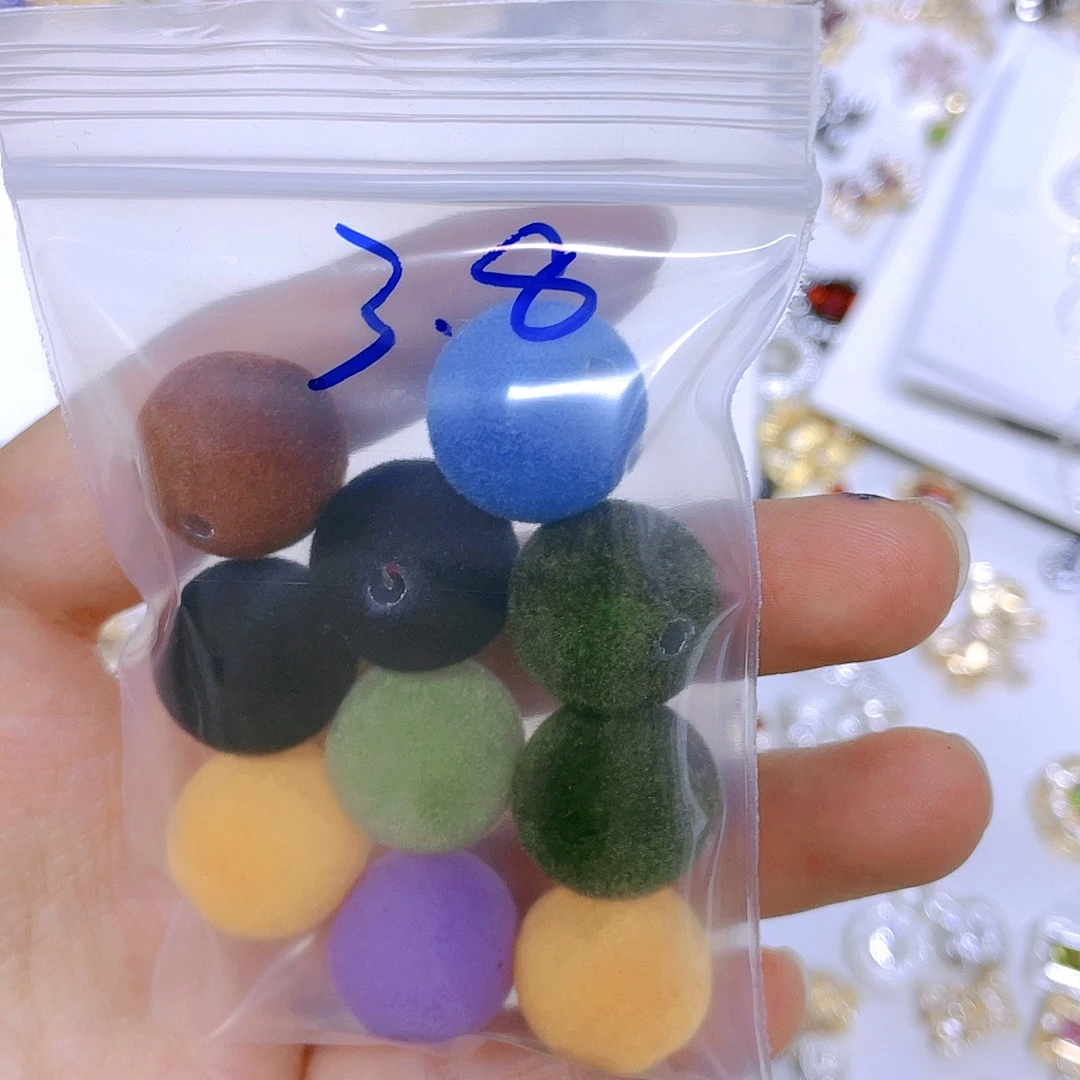 塑料毛球的形状DIY