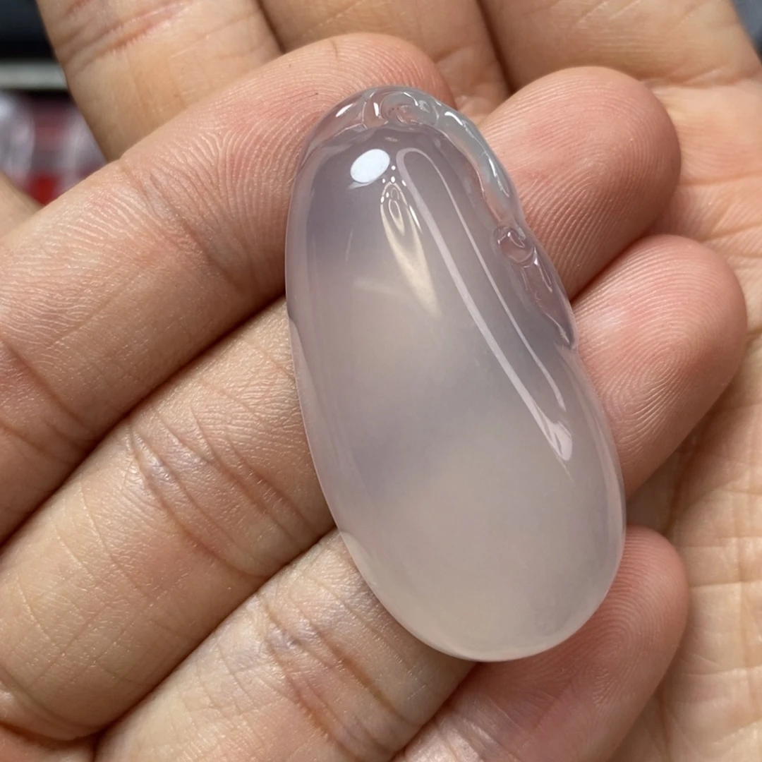 石英质玉未镶嵌吊坠