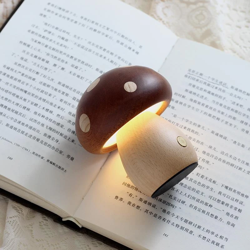 实木可爱蘑菇灯氛围灯沙发卧室床头灯书房儿童房装饰台灯