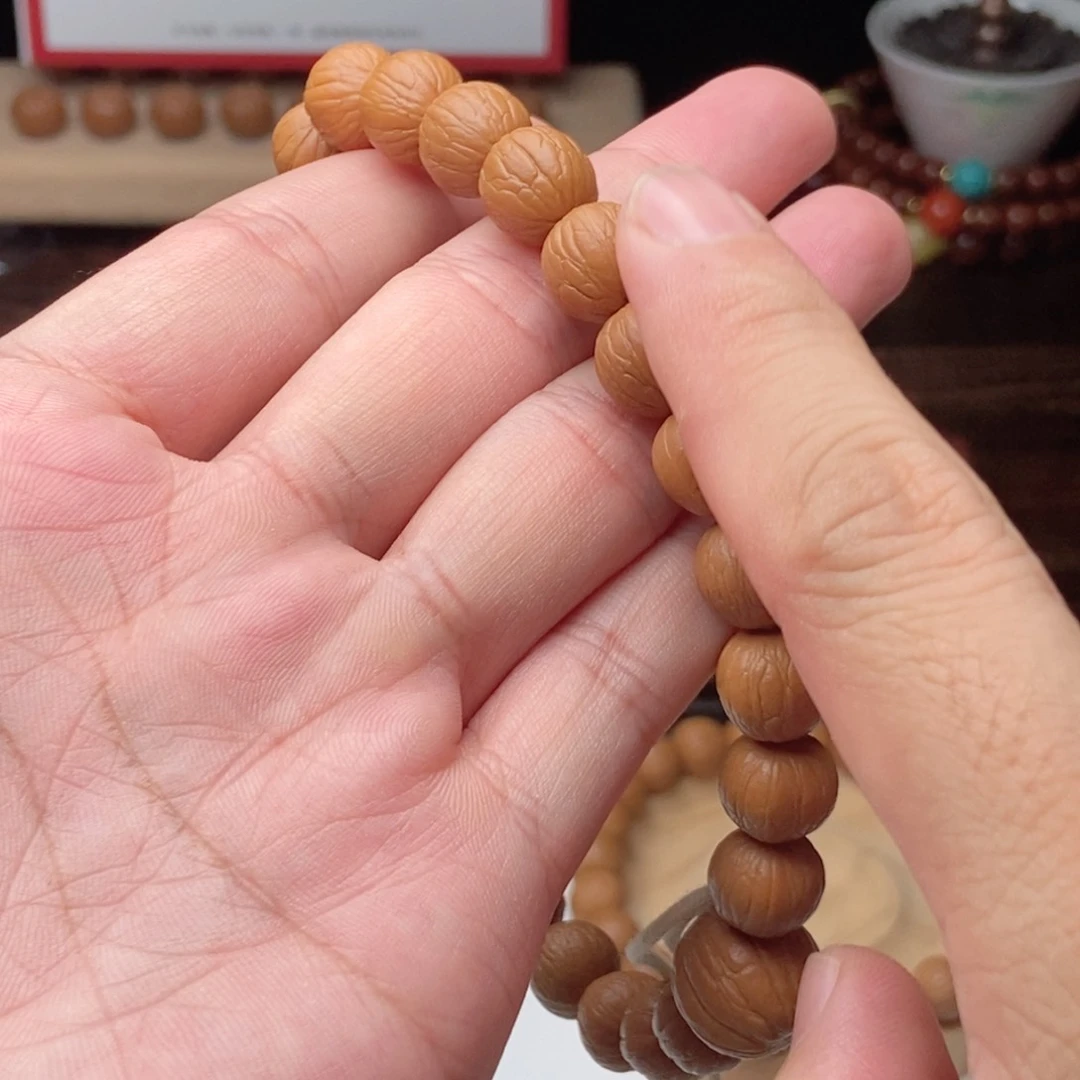 手串猴头核桃张**呢福利
