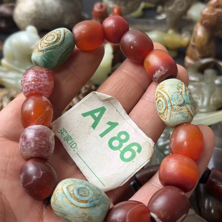 玛瑙/玉髓颈饰合金