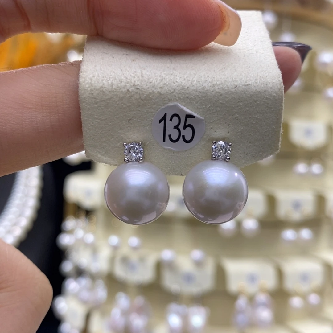 淡水珍珠银S925镶嵌耳饰