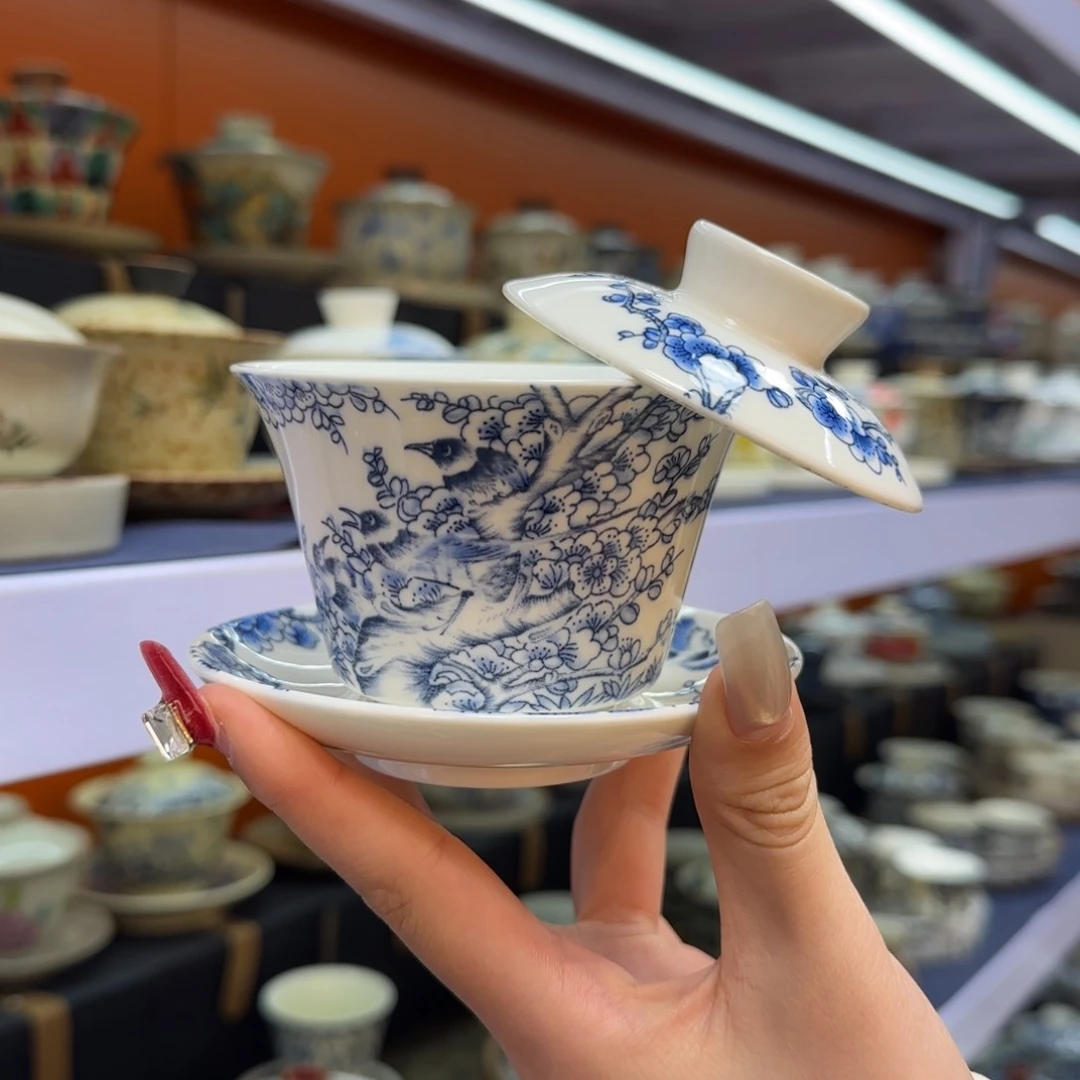 我在外面吃饭呢你在哪了我在外面