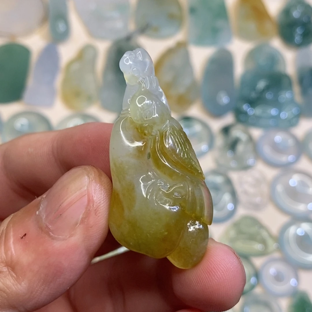 未镶嵌定制翡翠翡翠