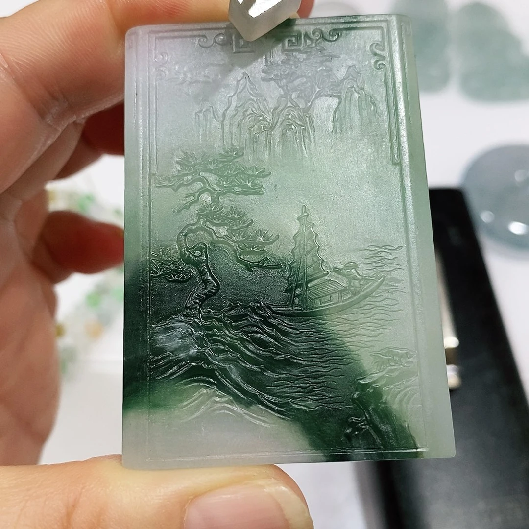 定制翡翠未镶嵌翡翠吊坠