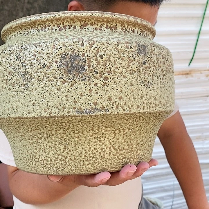 紫砂花盆口25高22瑕疵