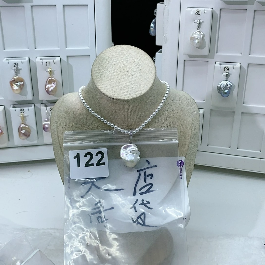 淡水珍珠颈饰合金