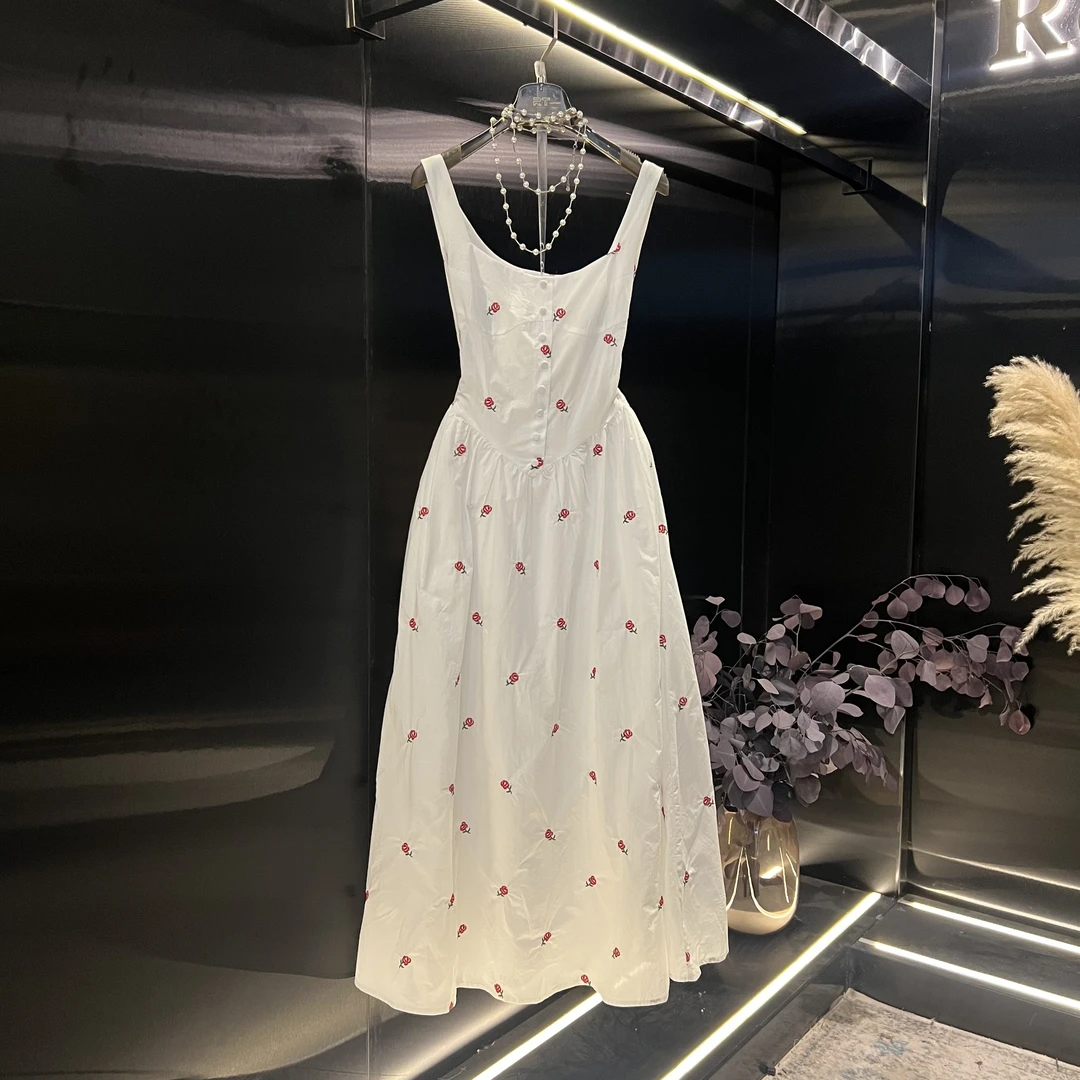 roiltrou2025春夏原创新款少女感碎花显瘦吊带连衣裙ZA1525112861
