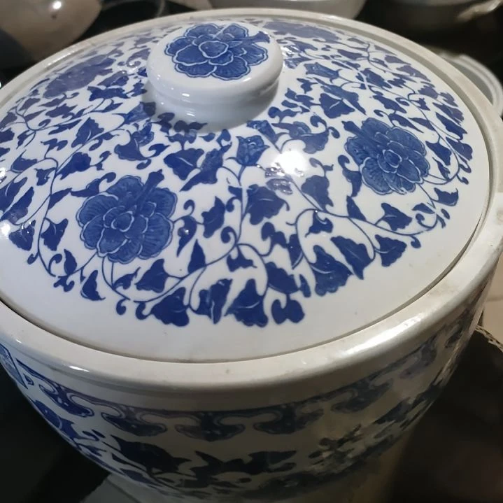 摆件陶瓷盘子碗啥都有