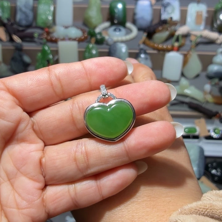 和田玉银S925镶嵌颈饰