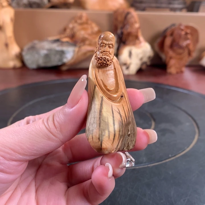 柏木（崖柏）根雕摆件