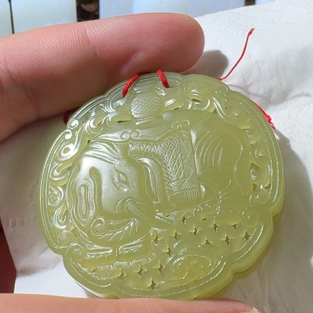 未镶嵌和田玉把件