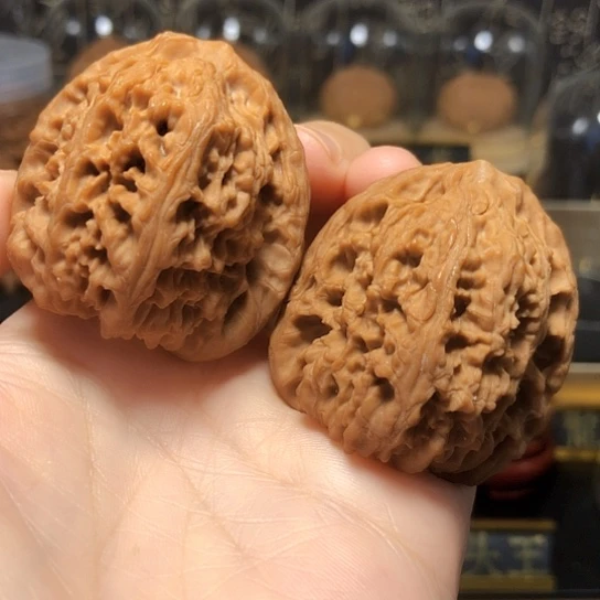 全品：高炮南疆石