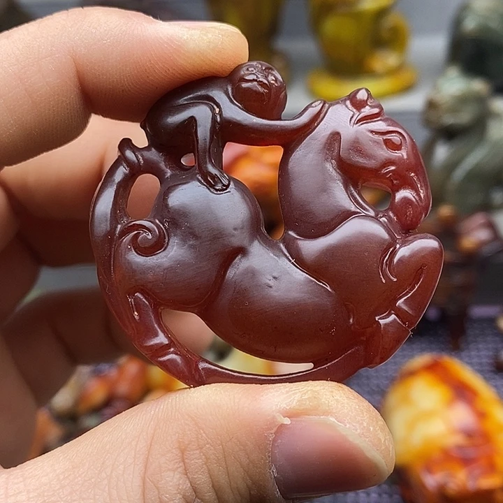 未镶嵌蛇纹石玉颈饰