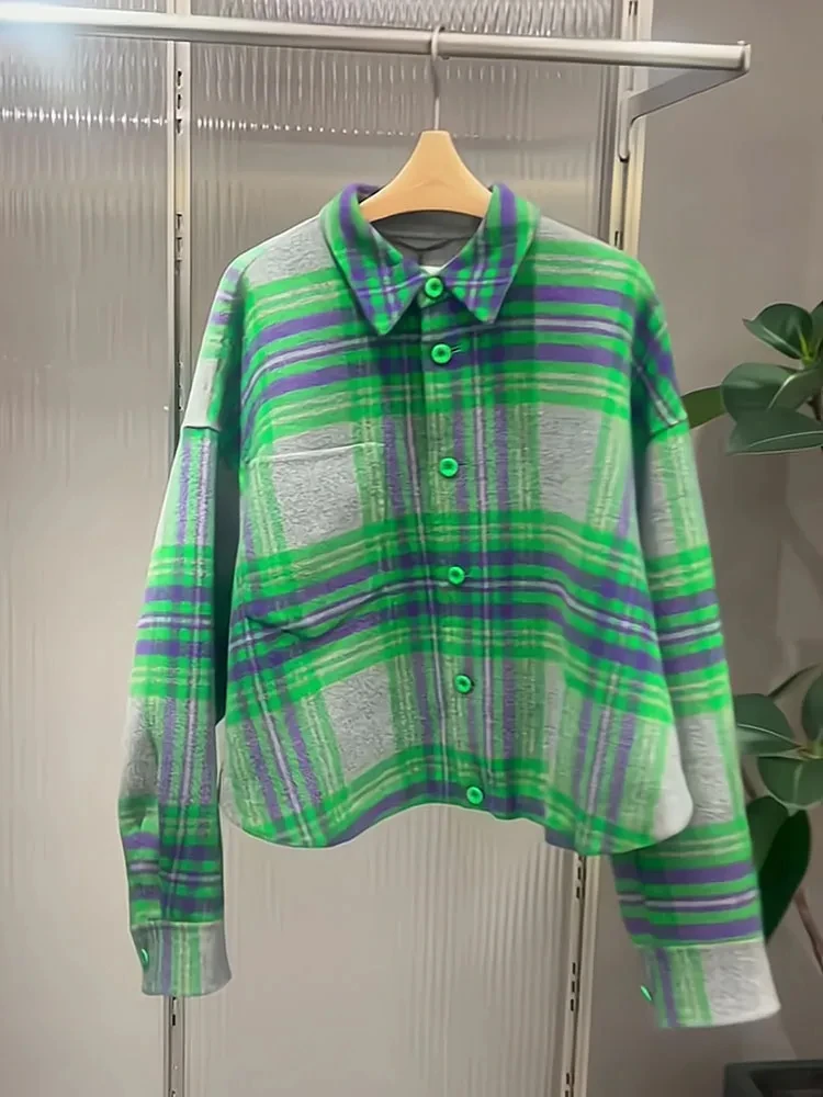 2025设计感小众绿色格纹上衣减龄春季新款时尚高级感盐系穿搭衬衫