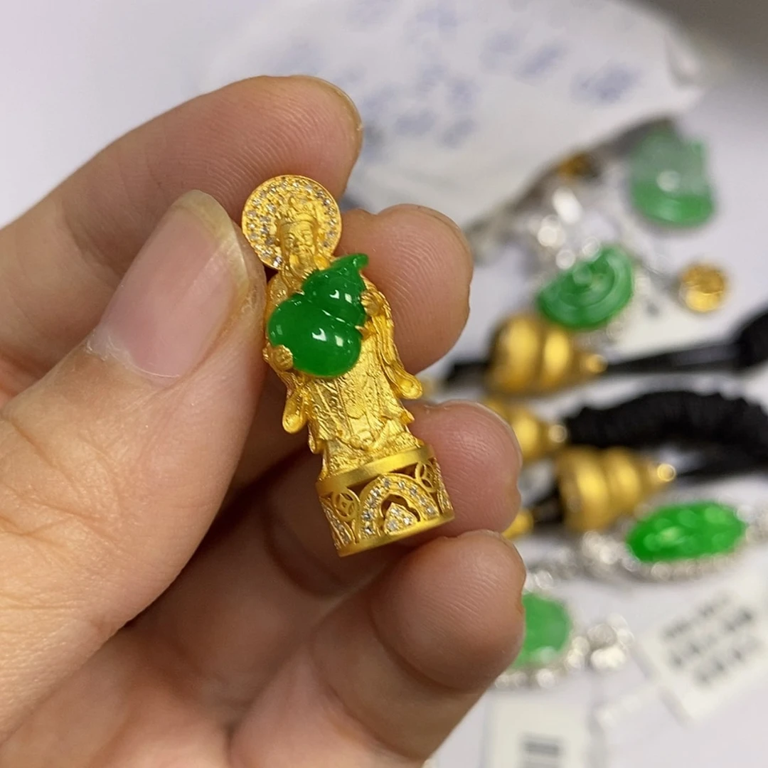 【闪购商品】18K金镶嵌戒指翡翠H***s吊坠