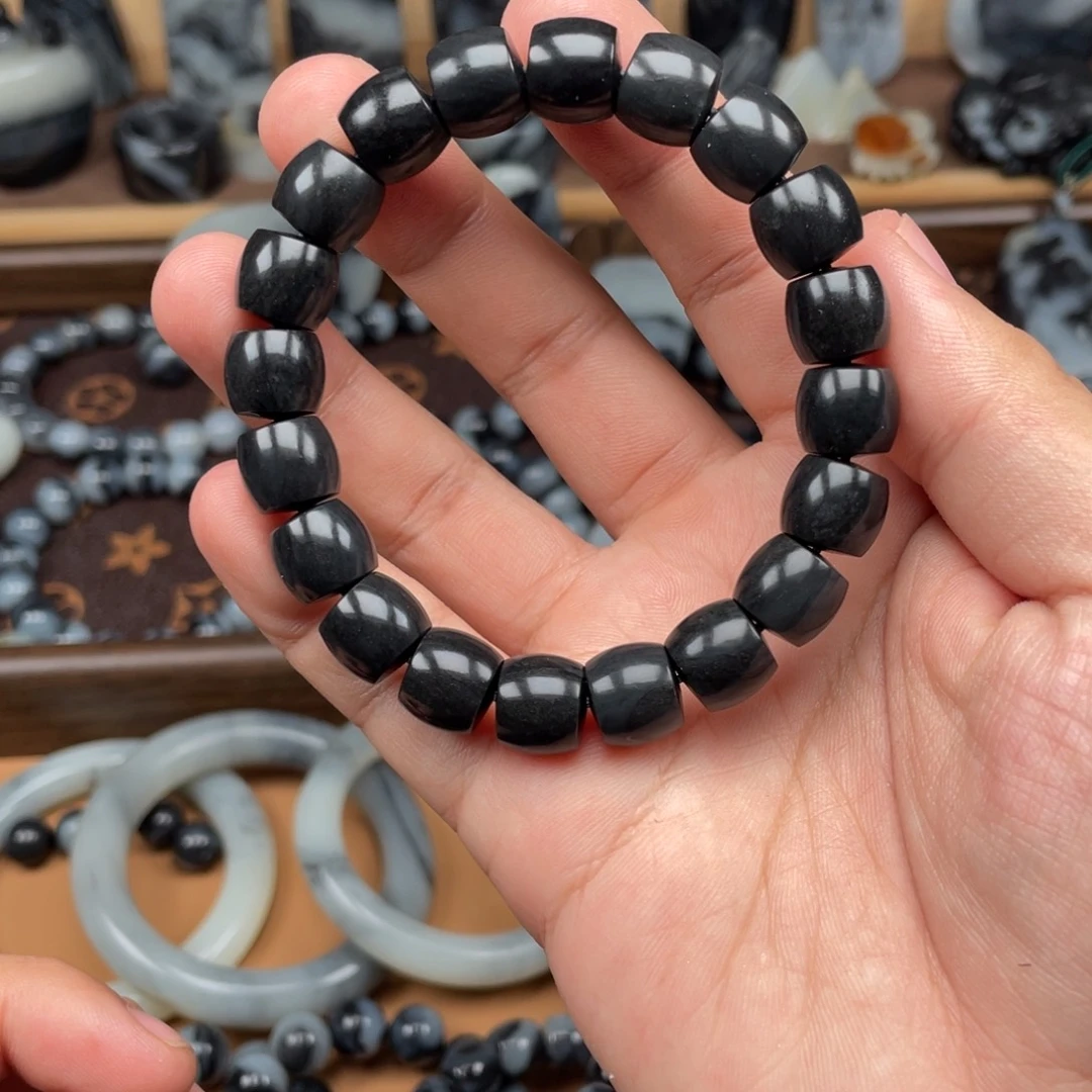 和田玉未镶嵌手串