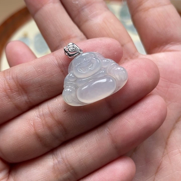 翡翠18K金镶嵌颈饰快***腐佛公