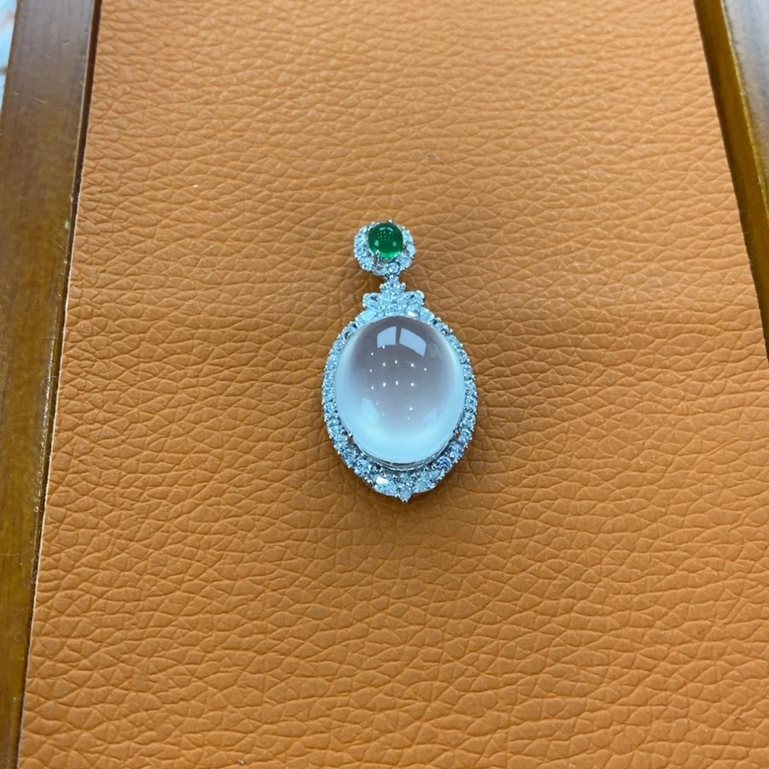 石英质玉吊坠(不含链)银S925镶嵌