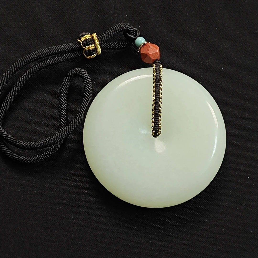 RC0834创汇期和田白玉平安扣（大）