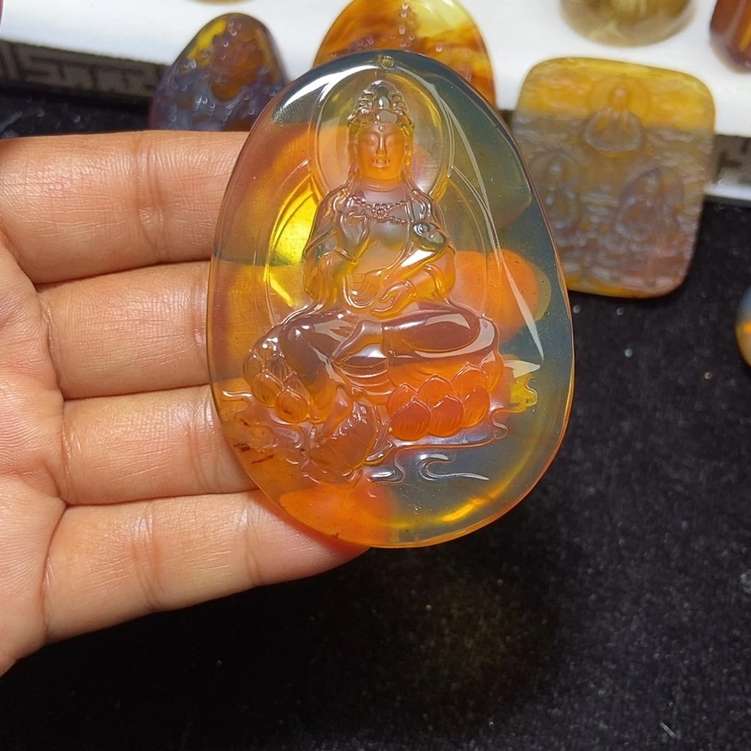 琥珀未镶嵌颈饰缅甸天然琥珀吊坠