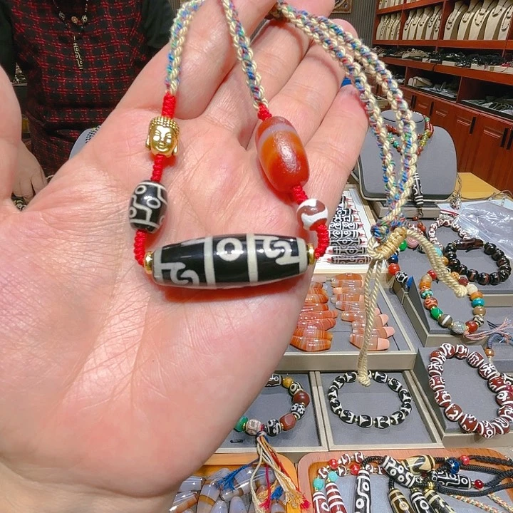 未镶嵌玛瑙/玉髓珠宝奇石