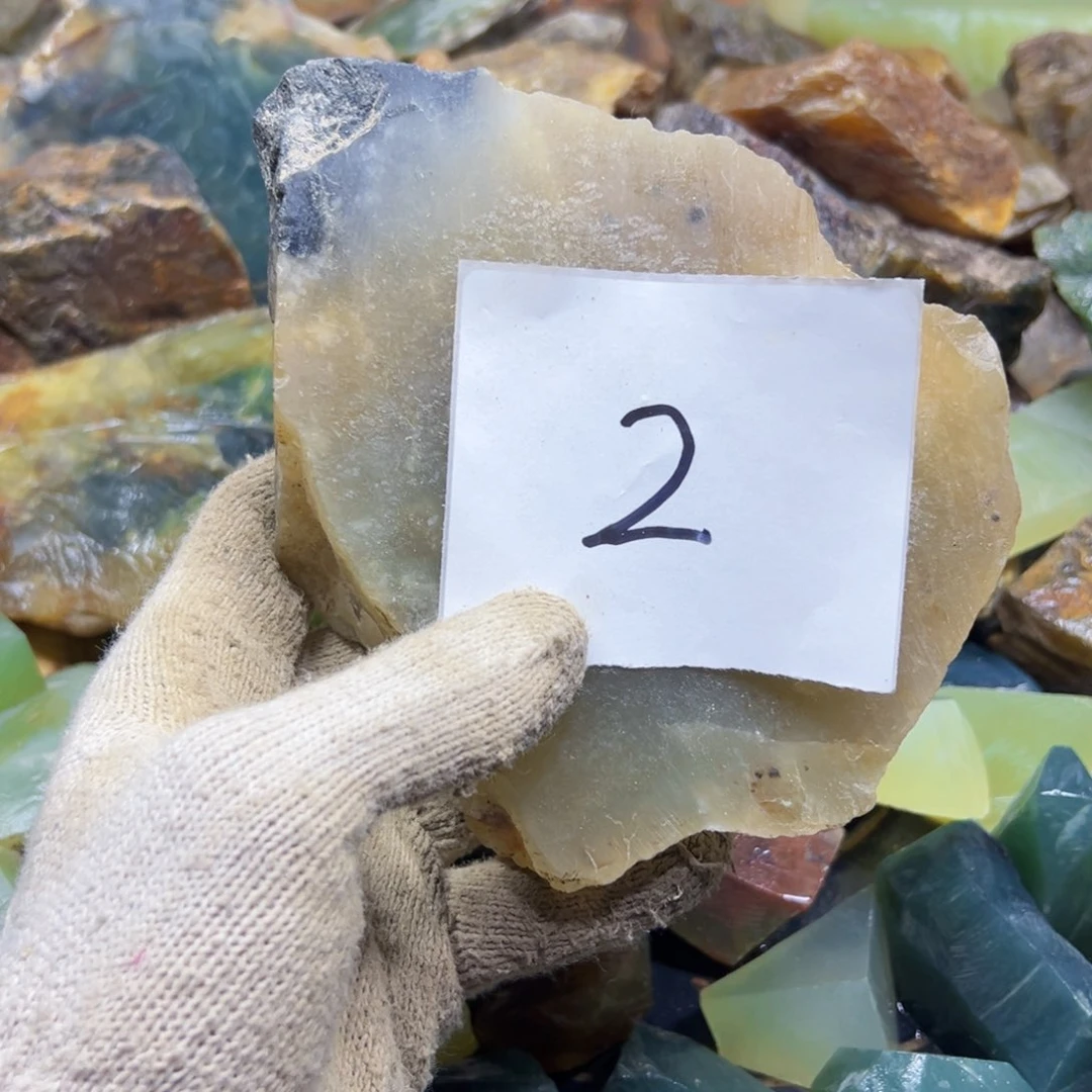 合金蛇纹石玉岫玉花玉俏色晓*