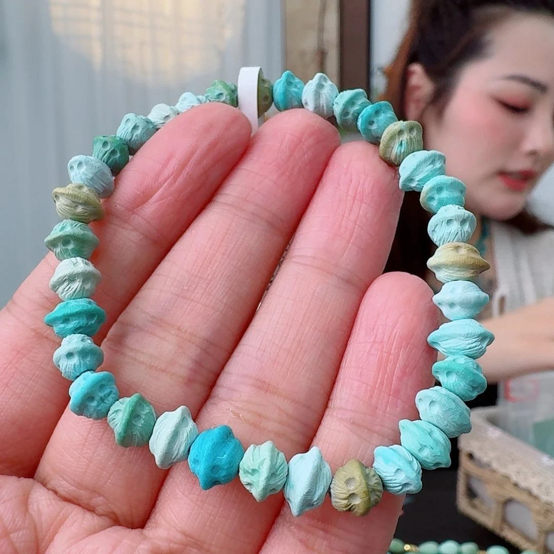 未镶嵌绿松石珠宝奇石