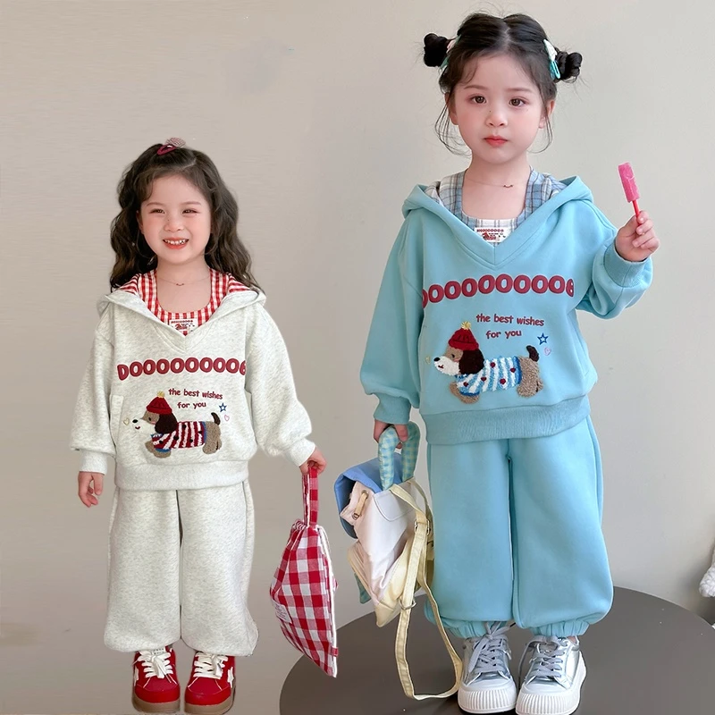 女童休闲套装2025新款儿童春秋装韩版洋气女宝宝春季连帽三件套潮