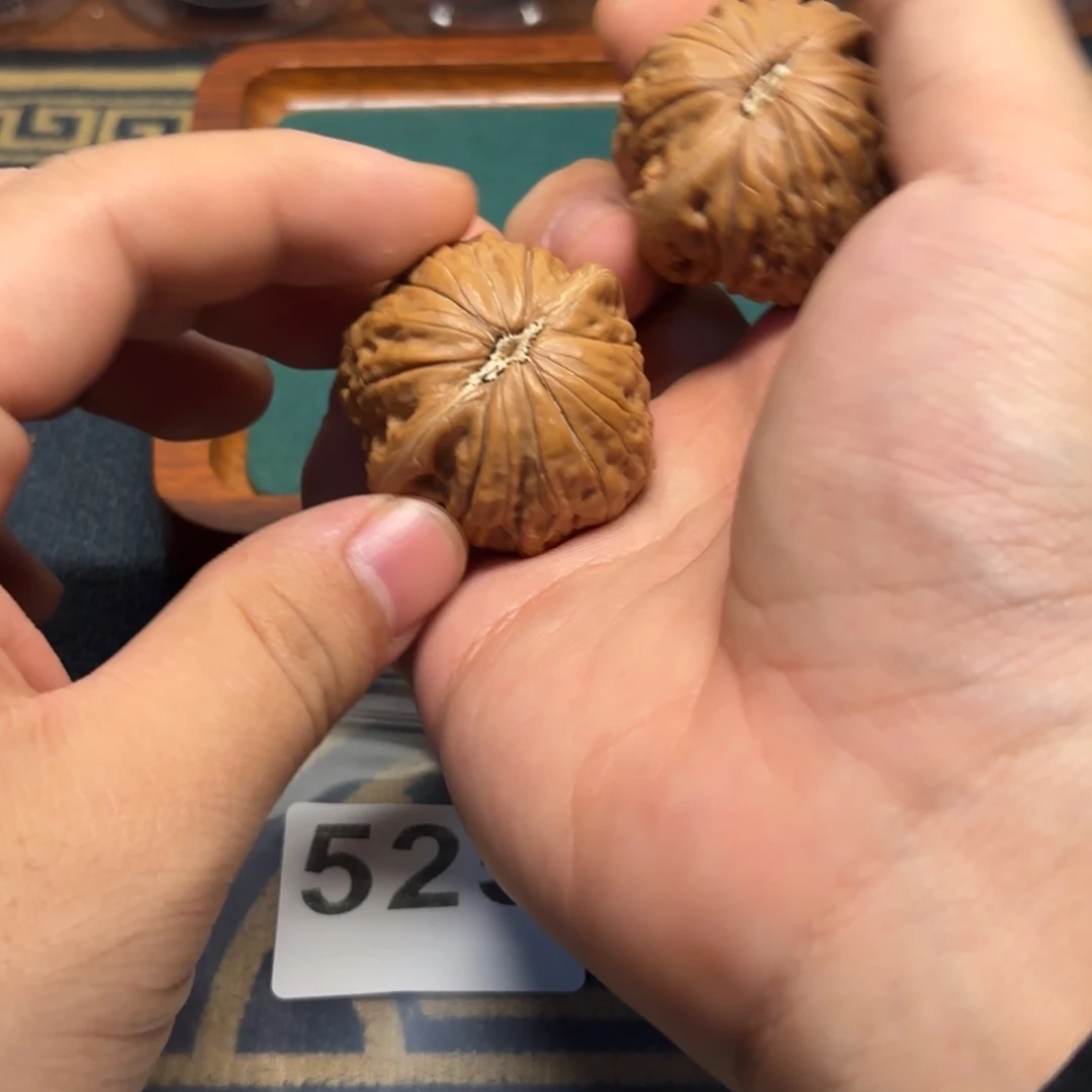 文玩核桃吊坠铁锤525