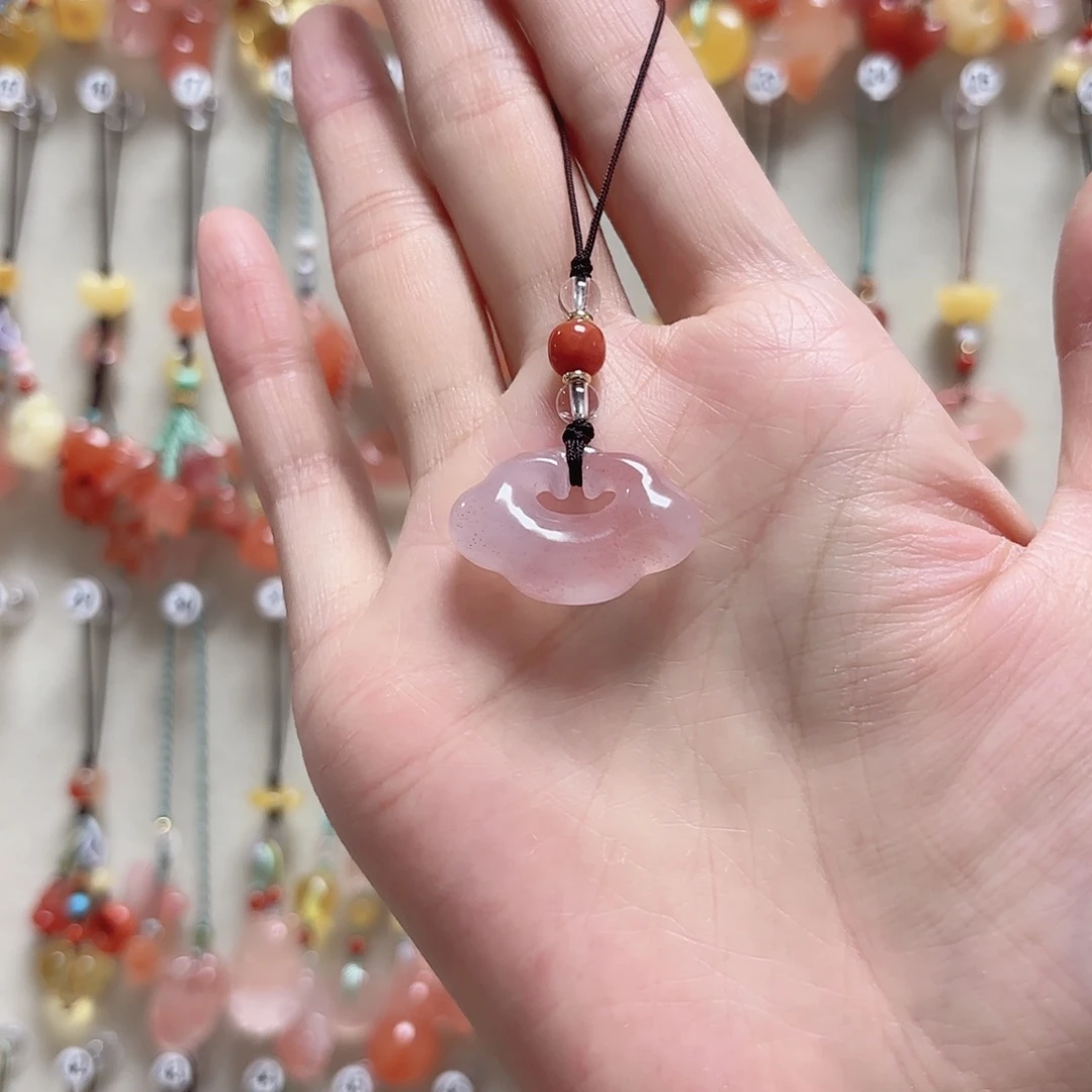 南红玛瑙未镶嵌吊坠(赠链)