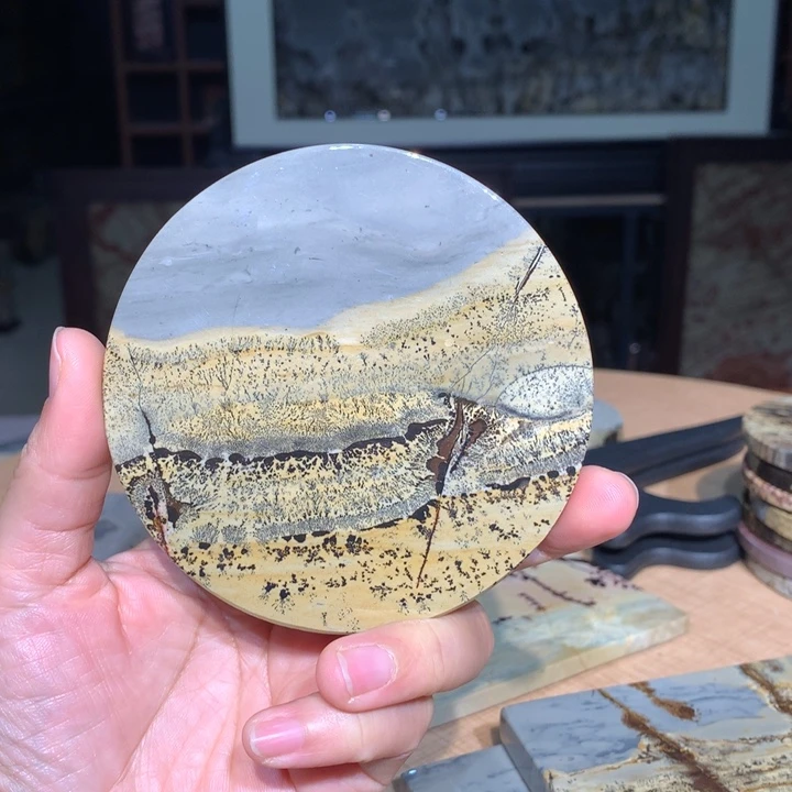 ，广西国画石摆件，收藏观赏