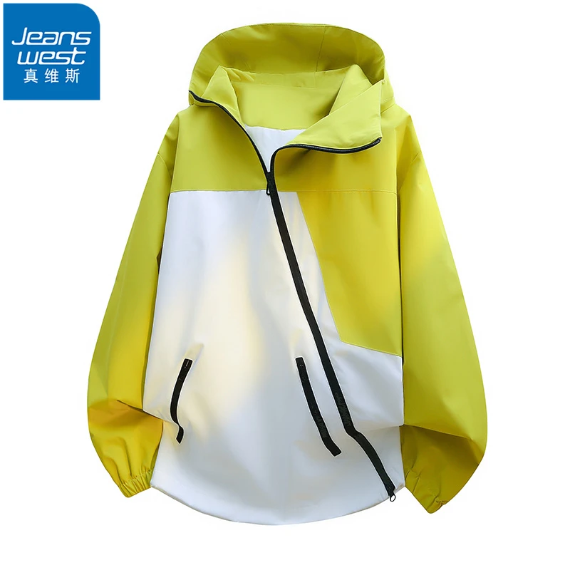 Jeanswest/真维斯户外冲锋衣男士春秋季连帽宽松百搭防风旅行夹克