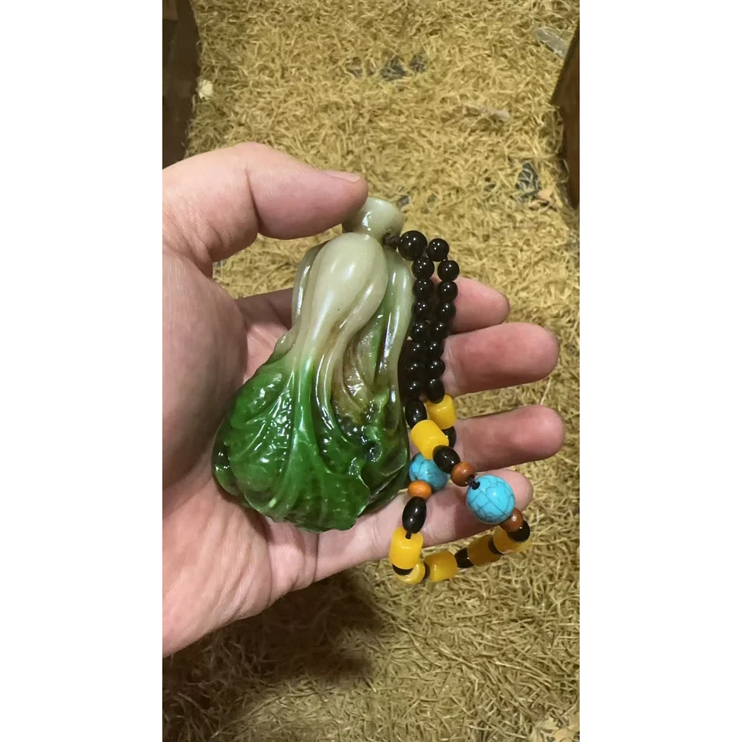 绿白菜---摆件一个