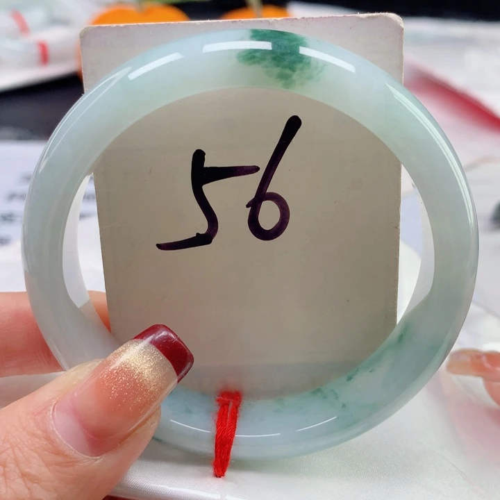 翡翠手镯未镶嵌天然翡翠57圈口