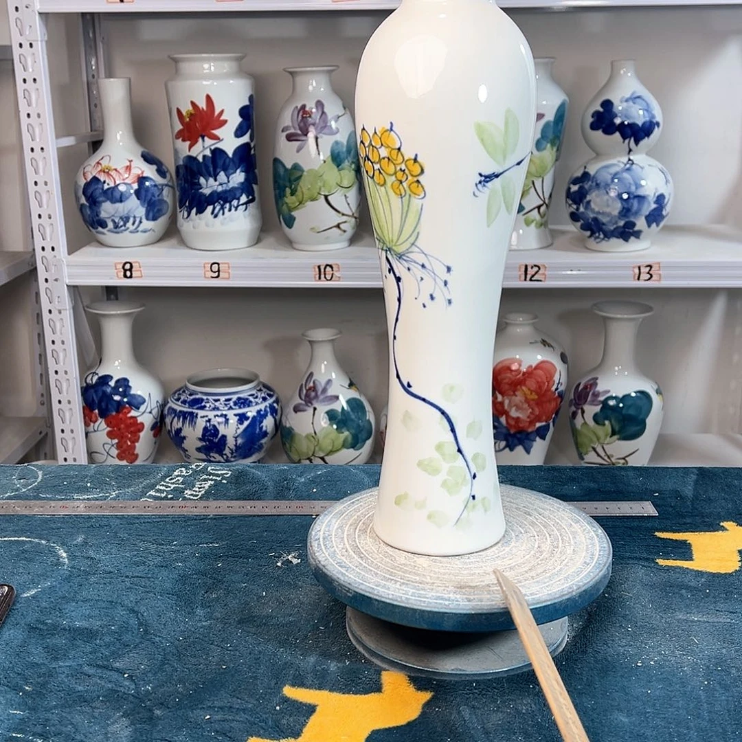 摆件景德镇陶瓷美绿青听