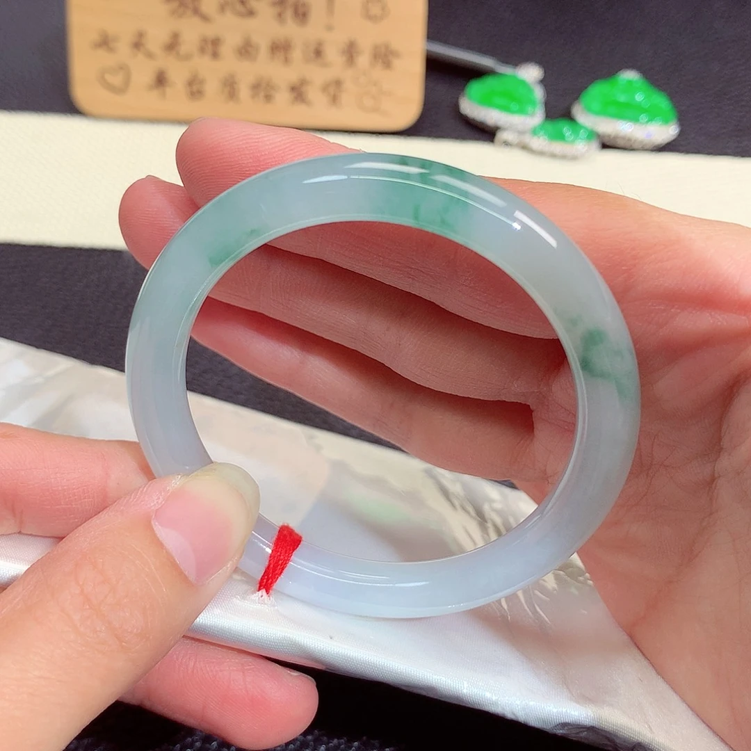 未镶嵌手镯翡翠530