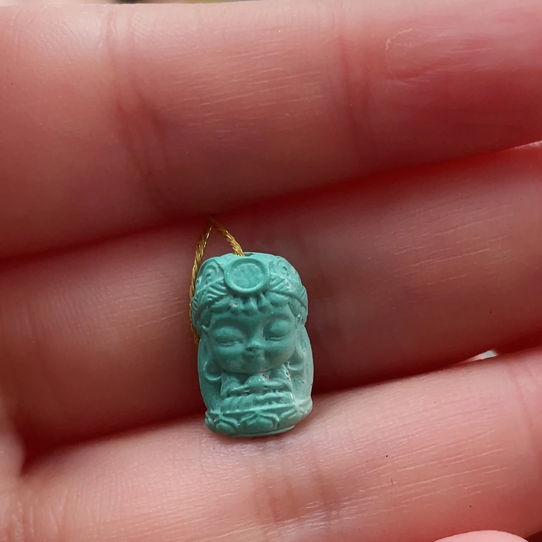 绿松石颈饰未镶嵌