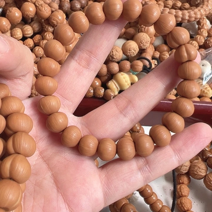 猴头12左右瑕疵皮桃手串